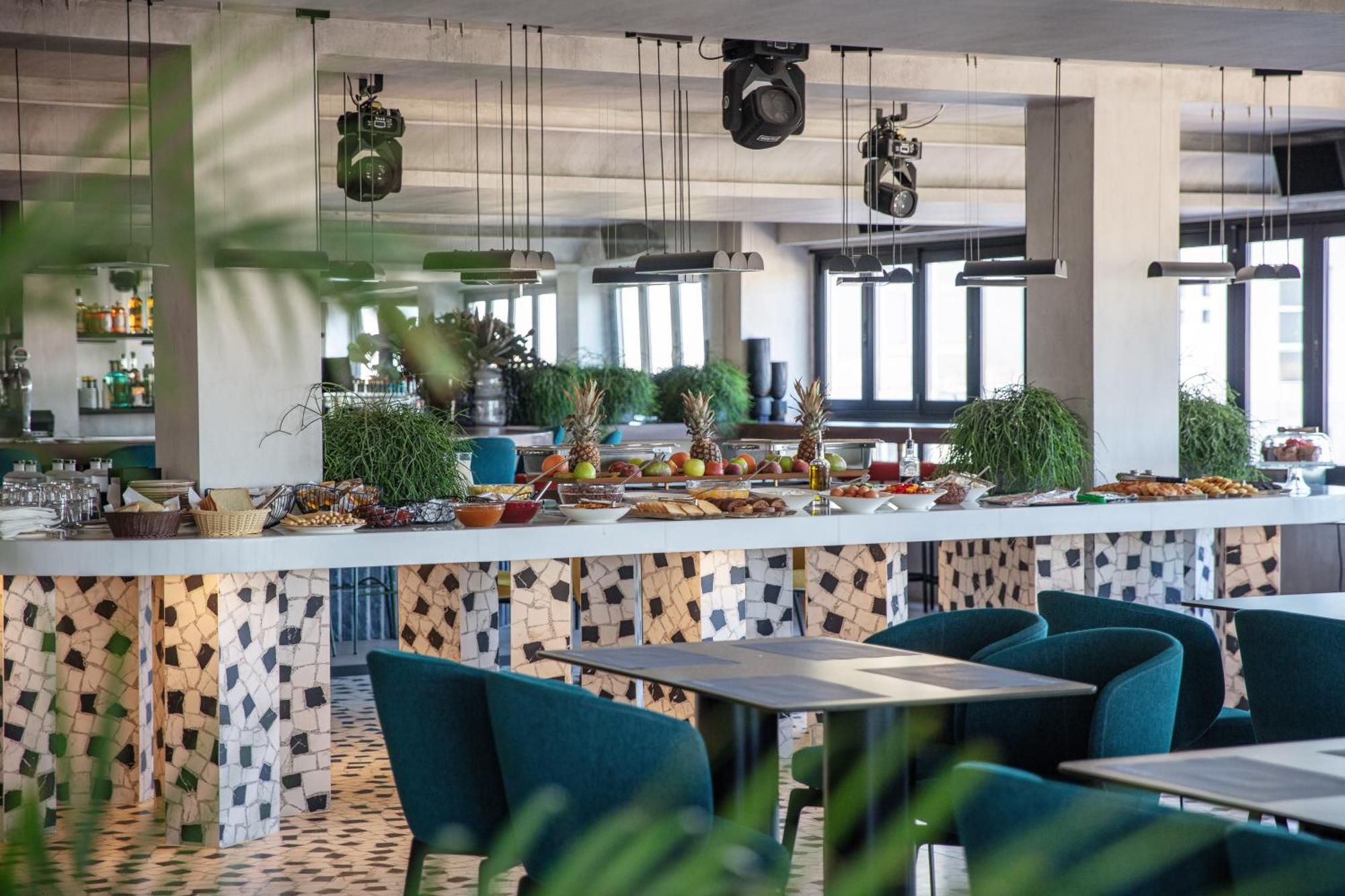 Hotel Downtown By Tower Atena