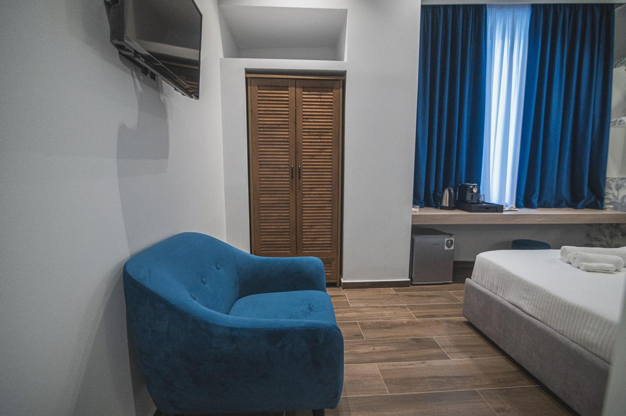 Downtown By Tower Hotel 3*